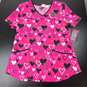 Scrubstar Pink Love Hearts Scrub Top Valentine’s Day New Girly V-Neck Medium